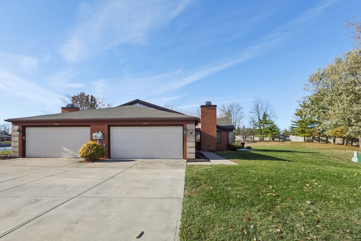 Oak Run East Dr-S1311-001.jpg