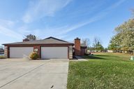 Oak Run East Dr-S1311-001.jpg