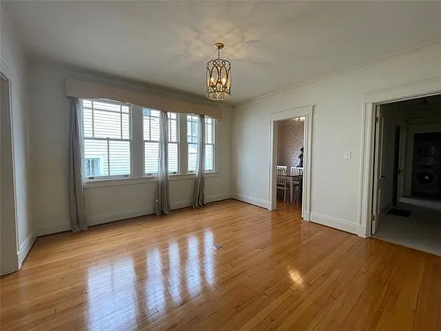 3 bed, 2.0 bath, 2000 sqft, $3,500 — Photo 2