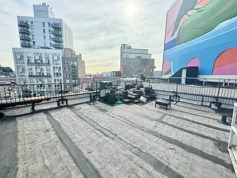 Rented by Papp Realty