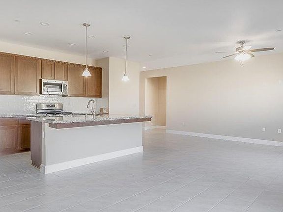 4th image of 2234 S Burke Street