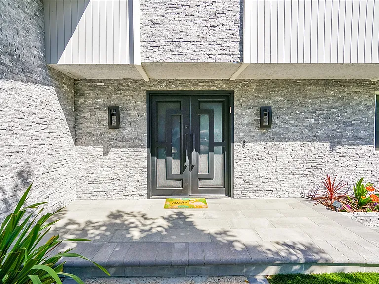 5952 Maury Ave — Photo 7