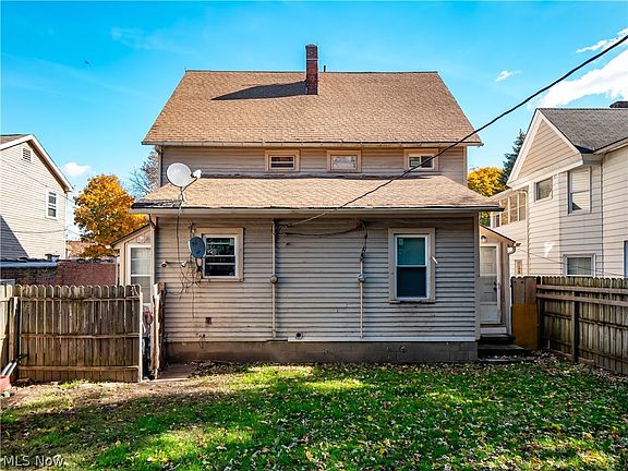 5th image of 3860 W 18th St