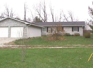 53 N Walnut St, Cloverdale, IN 46120