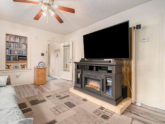 5th image of 1334 College St