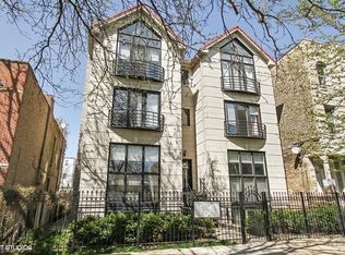 2632 W Evergreen Ave #1W, Chicago, IL 60622