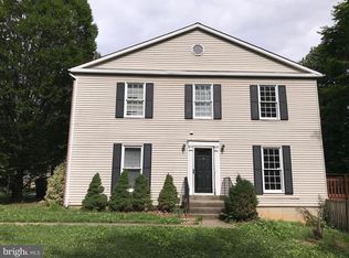 4424 Starling Ct, Woodbridge, VA 22193