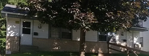1300-1302 Circle Terrace Blvd, NE Photo 1