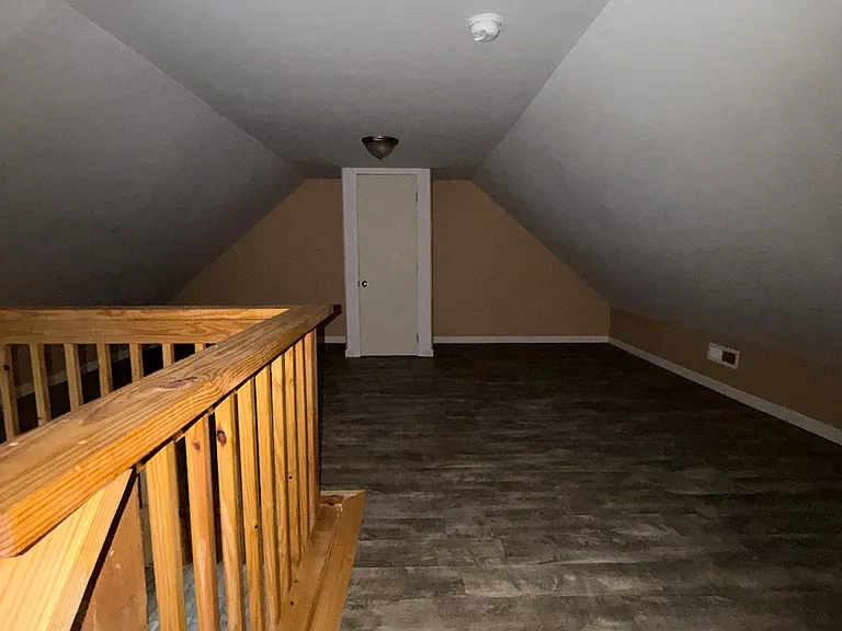 180 Shoals Overlook Dr — Photo 4