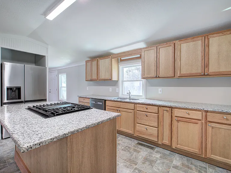 838 Spring Place Rd — Photo 2