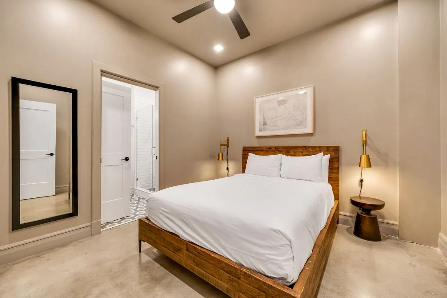 1 bed, 1.0 bath, 495 sqft, $4,337 — Photo 2