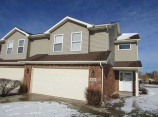 414 W 77th Ave, Merrillville, IN 46410