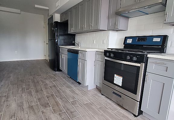 2nd image of 25-28 Broadway #5G
