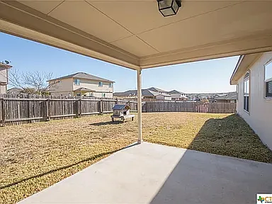 2104 Vernice Dr — Photo 16