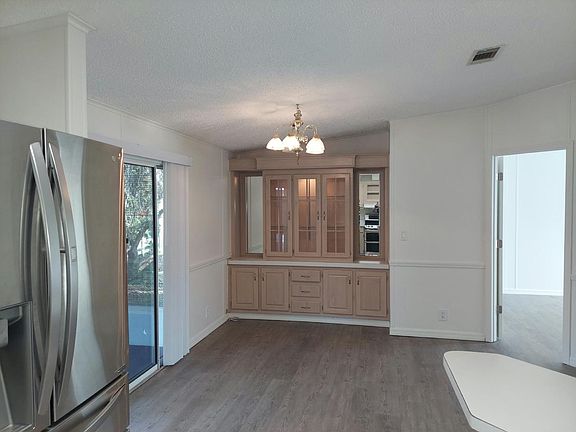 5th image of 147 Buccaneer Dr #336