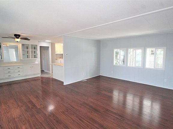 4th image of 2003 Bayview #166
