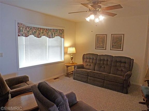 4th image of 50050 David Dr