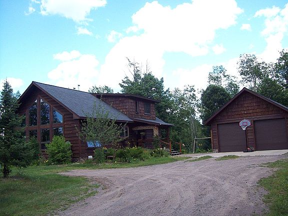 On 5 acres nxt to state land