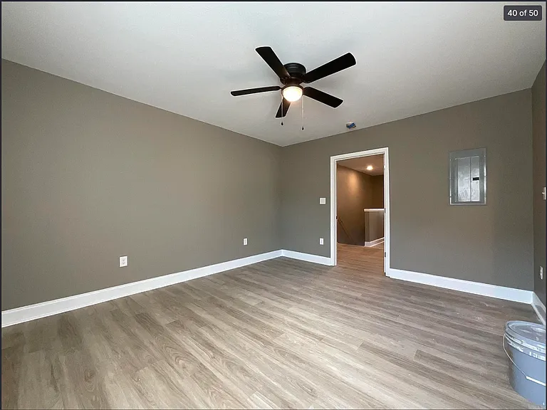 401 & 403 E Center St #401 — Photo 23