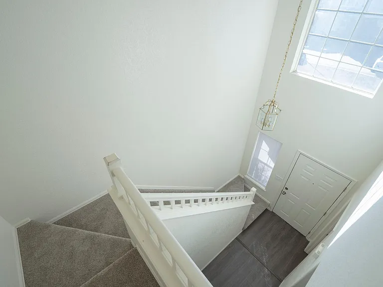 1232 S Waco St #F — Photo 3