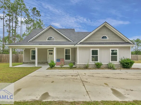 304 Pee Wee Dr, Ludowici, GA 31316