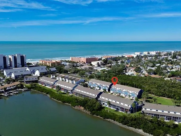 802 Hidden Harbour Dr, Indian Rocks Beach, FL 33785