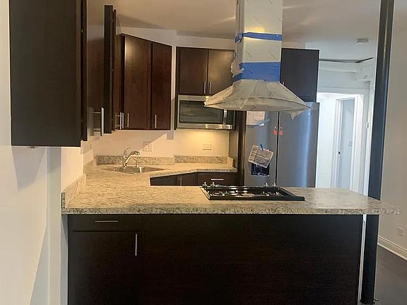 2nd image of 3907 W Belmont Ave APT 2E