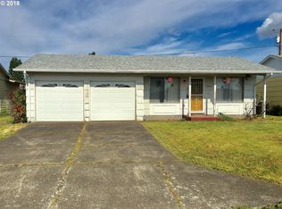 2230 Country Club Rd, Woodburn, OR 97071