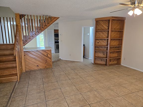 5th image of 3201 Royal St
