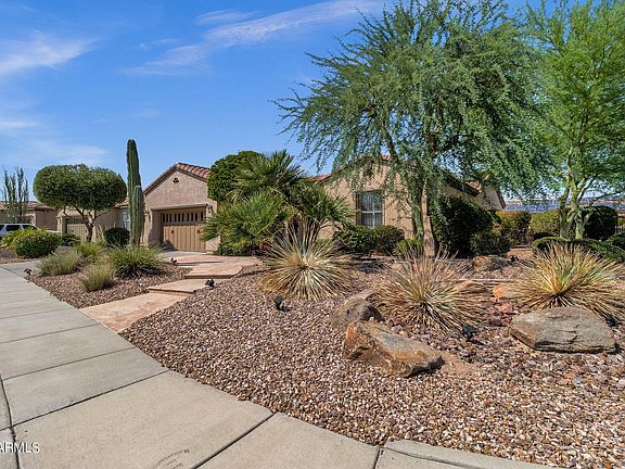 3rd image of 12840 W HEDGE HOG Place