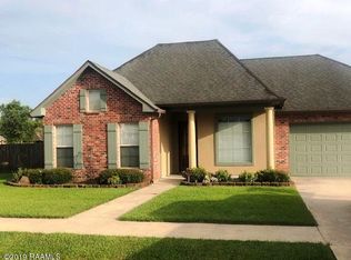 105 Magnolia Knee Dr, Carencro, LA 70520