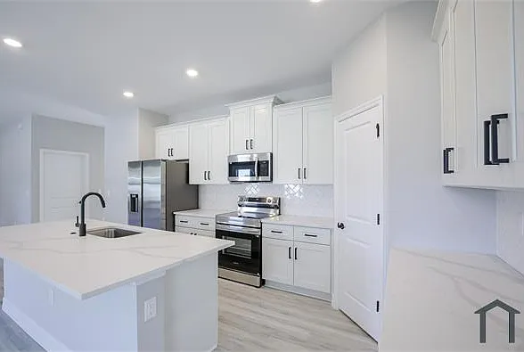 2545 Nordendale Blvd — Photo 9