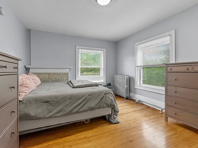 2449 Pillsbury Ave S #3 — Photo 18