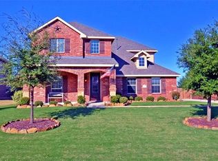5727 Chateau Dr, Sachse, TX 75048