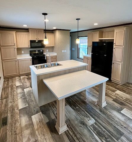 Exterior Image-4-ADVENTURE 149 Northtowne Meadows