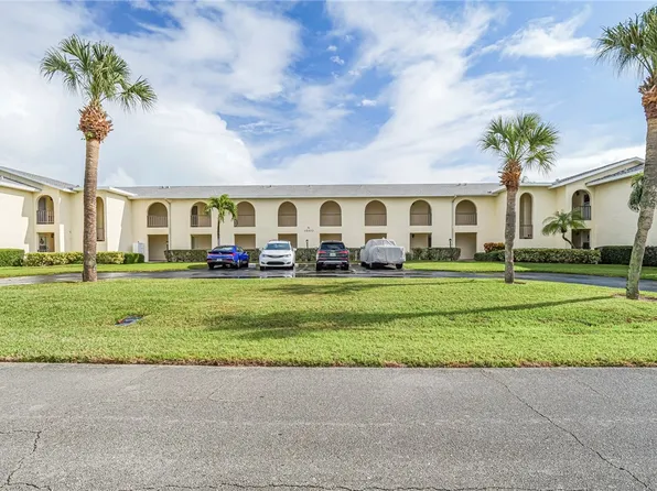 1860 Robalo Dr #A105, Vero Beach, FL 32960