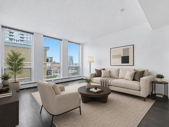 5th image of 1500 W 7th St SW #609