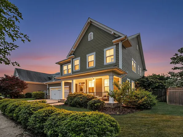 2905 Pepperlin Dr, Virginia Beach, VA 23456
