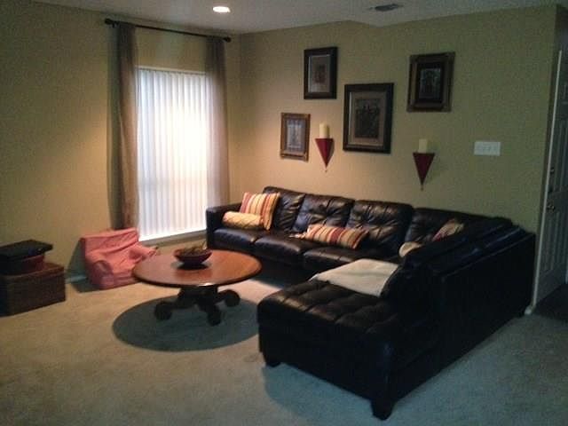 1st image of 6808 Thorncliffe Dr APT B