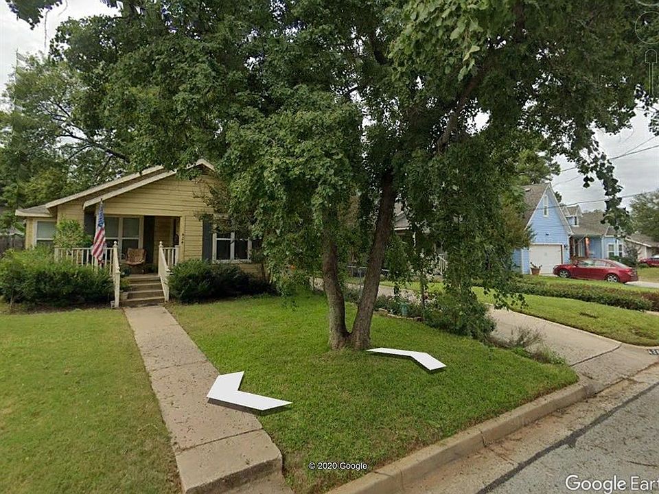 1st image of 424 N Pecan St