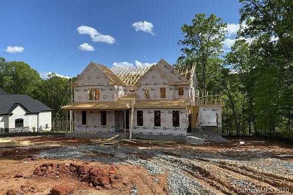 2nd image of 21 Bordeaux Dr Lot 21