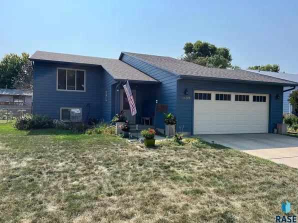 5509 W Nancy St, Sioux Falls, SD 57106