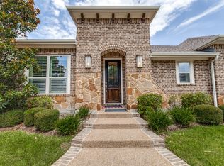 405 Sir Torin Ln, The Colony, TX 75056