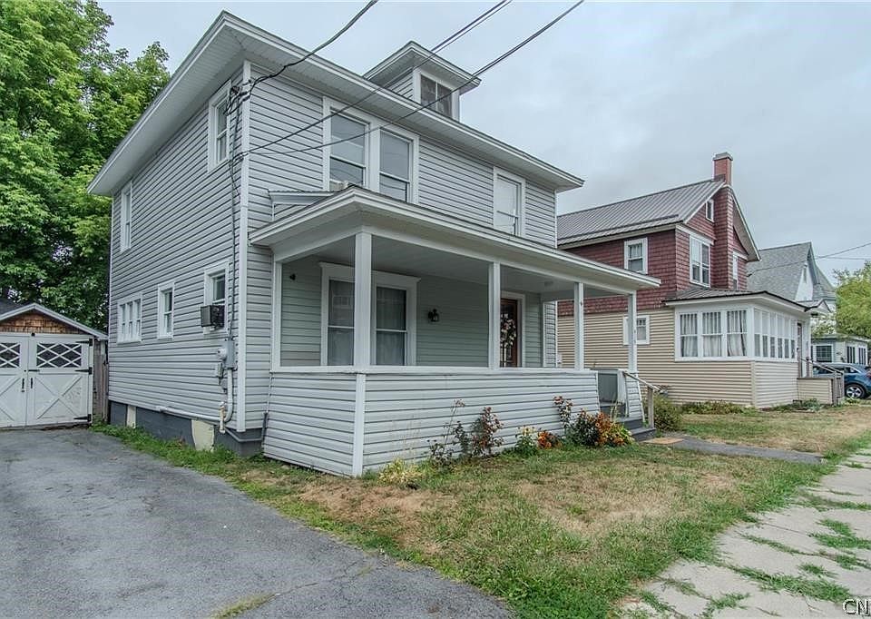 1st image of 415 Moffett St