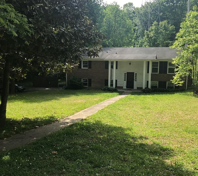 1st image of 205 Arthur Ln