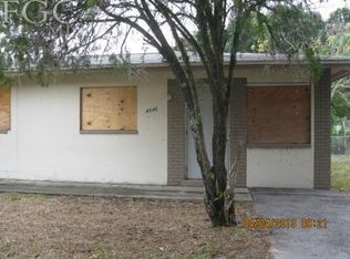 4040 Madison Ave, Fort Myers, FL 33916