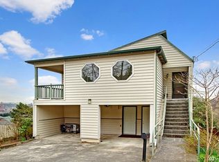 4008 32nd Ave SW, Seattle, WA 98126