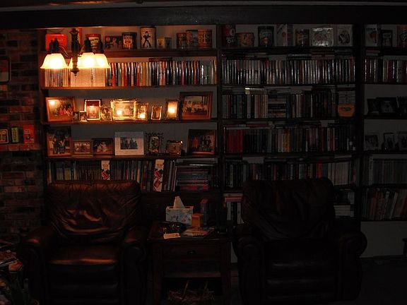 5th image of 1026 15th Ave