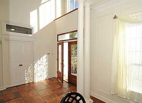 4th image of 3407 Heatherwood Dr