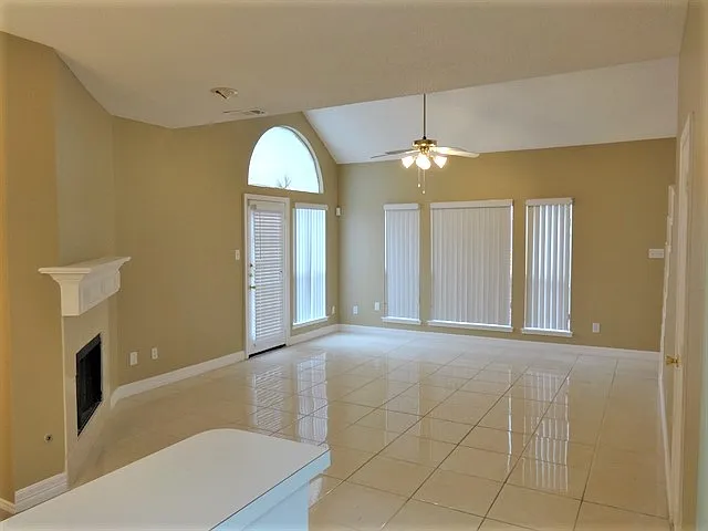 1321 Marken Ct — Photo 4